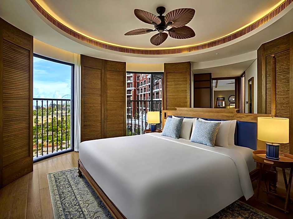 Photo 1 of 7 of Admiral Suite, Oceanfront View, Balcony