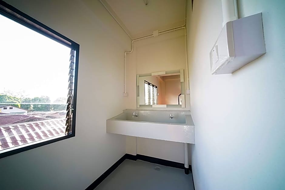 Saiyud hostel maehongson