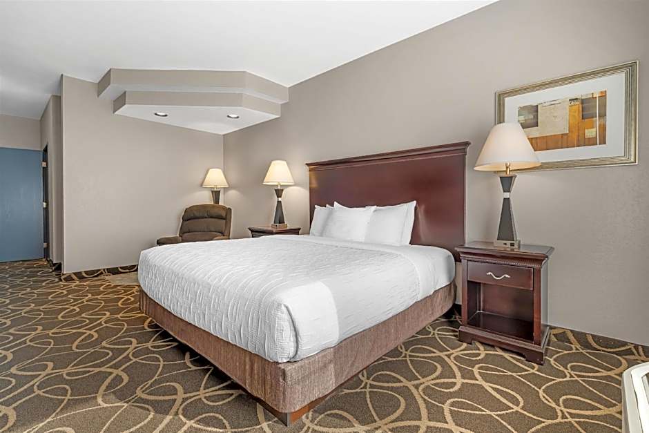 Best Western Plus Eau Claire Conference Center