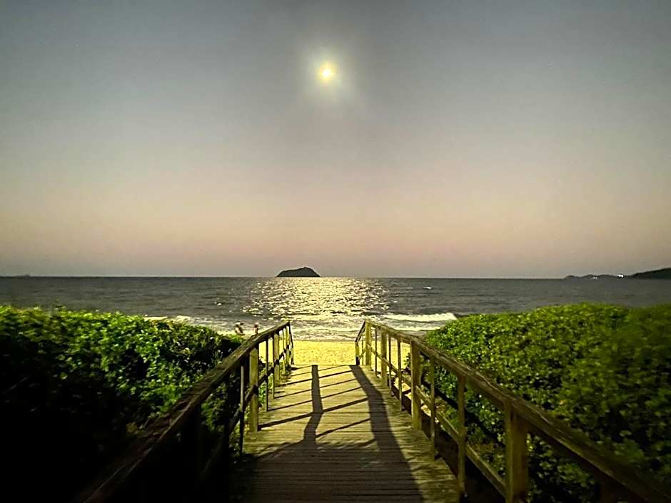 Celebrando a Vida! Piscina Aquecida, B. Carrero