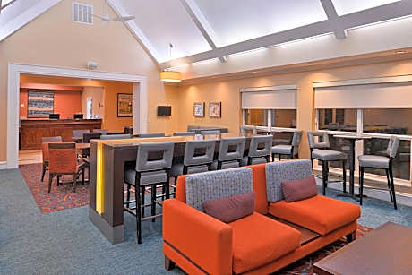 PURE-Allergy Free/No Pets, 2 Bedroom Suite, Bedroom 1: 1 Queen, Bedroom 2: 2 Queen, Sofa bed