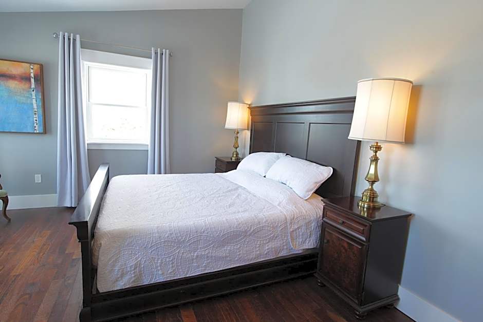 Jackson's Falls Country Inn