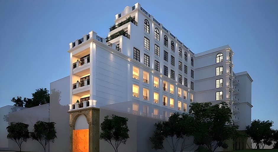 Azalea Parkview Hotel