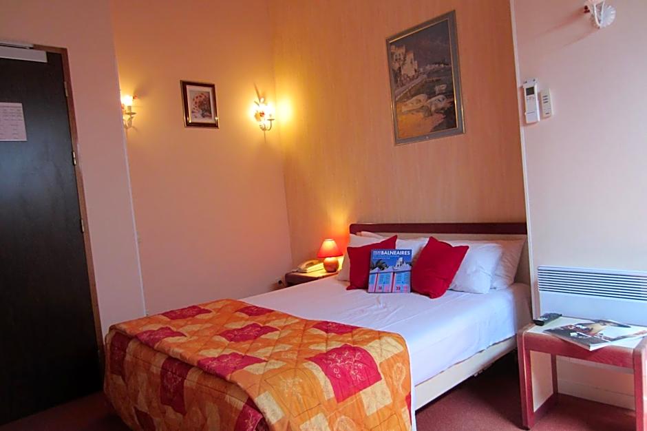 Hôtel SABLES D'O et son restaurant LE 16 BIS