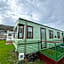 Beautiful 2 bedroomed mobile home