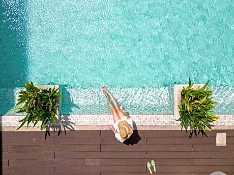 Patong Bay Residence