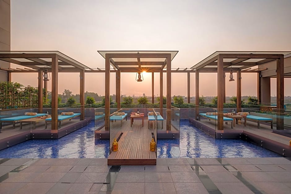 Courtyard by Marriott Surat