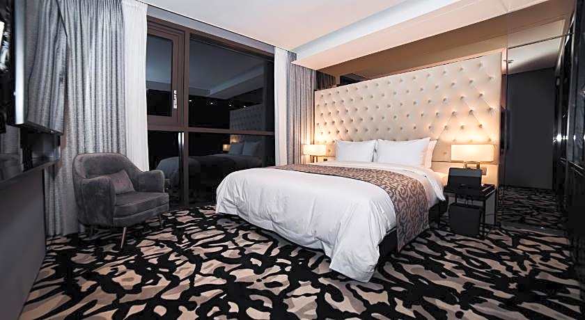 Best Louis Hamilton Hotel westbusan