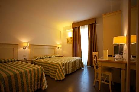 Triple Room with Balcony