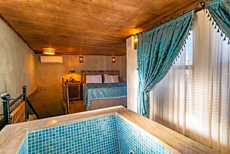 Family Suite with Balcony