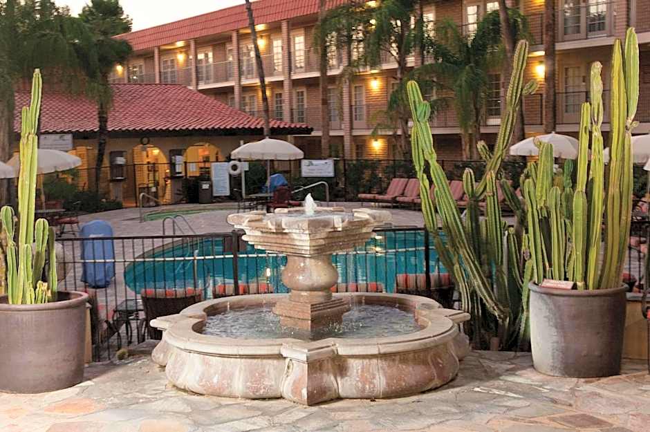 DoubleTree Suites By Hilton Tucson - Williams Center