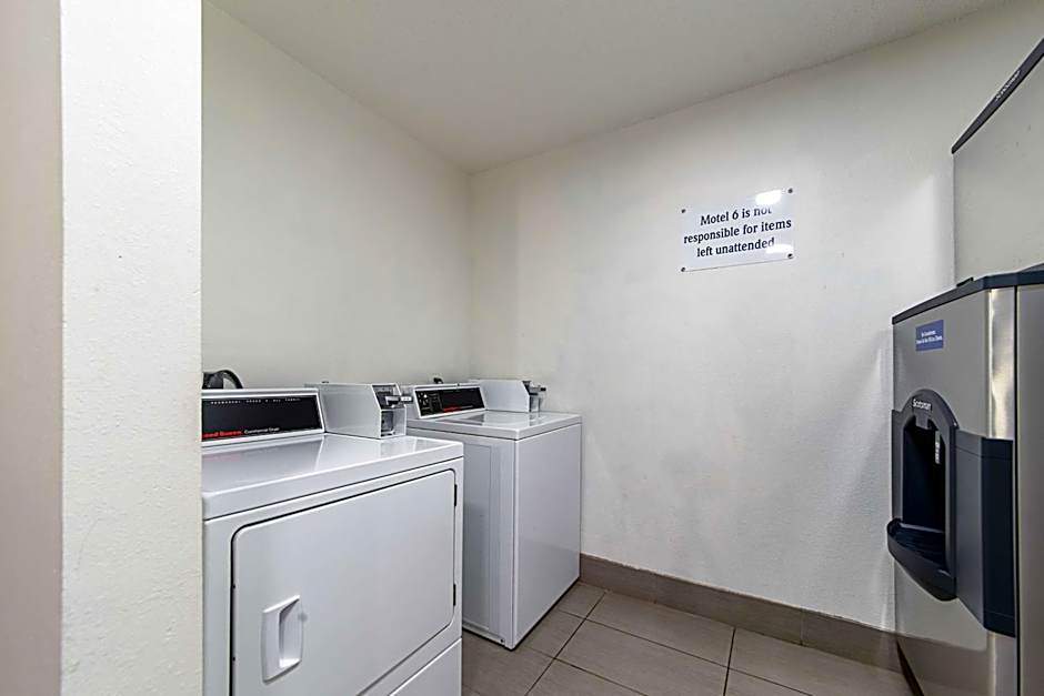 Motel 6-Lebanon, IN