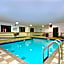 Country Inn & Suites by Radisson, Stevens Point, WI