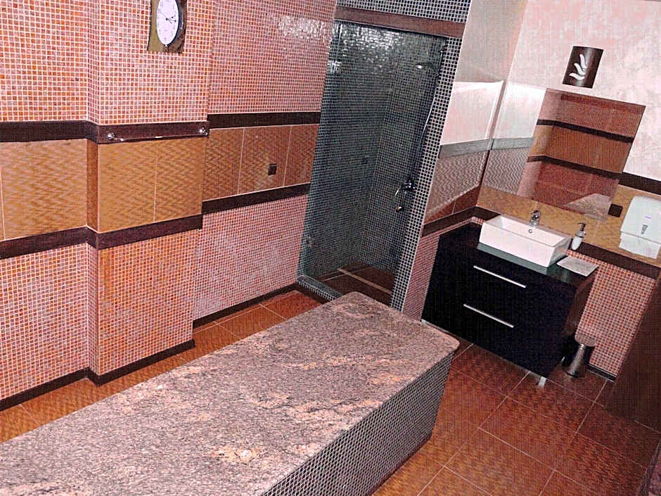 Aparthotel Marina Holiday Club - All Inclusive & Free Parking