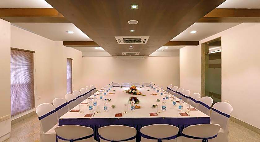 Dwarkadhish Lords Eco Inn