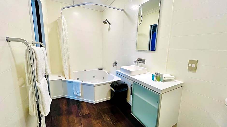 Marineland Beachfront Accommodation