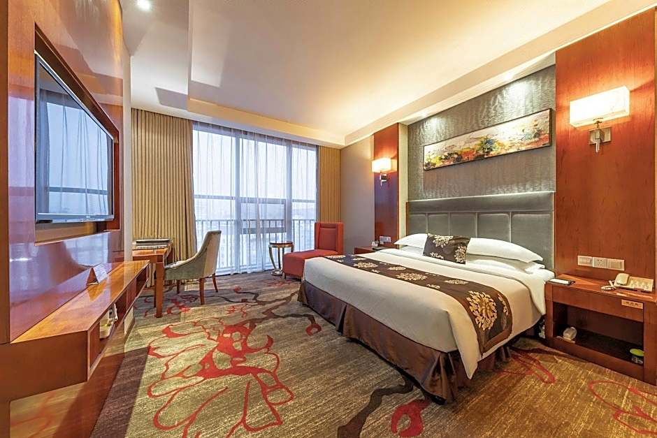 Yichang Guobin Bandao Hotel