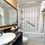 Quality Inn Downtown Inner Harbour