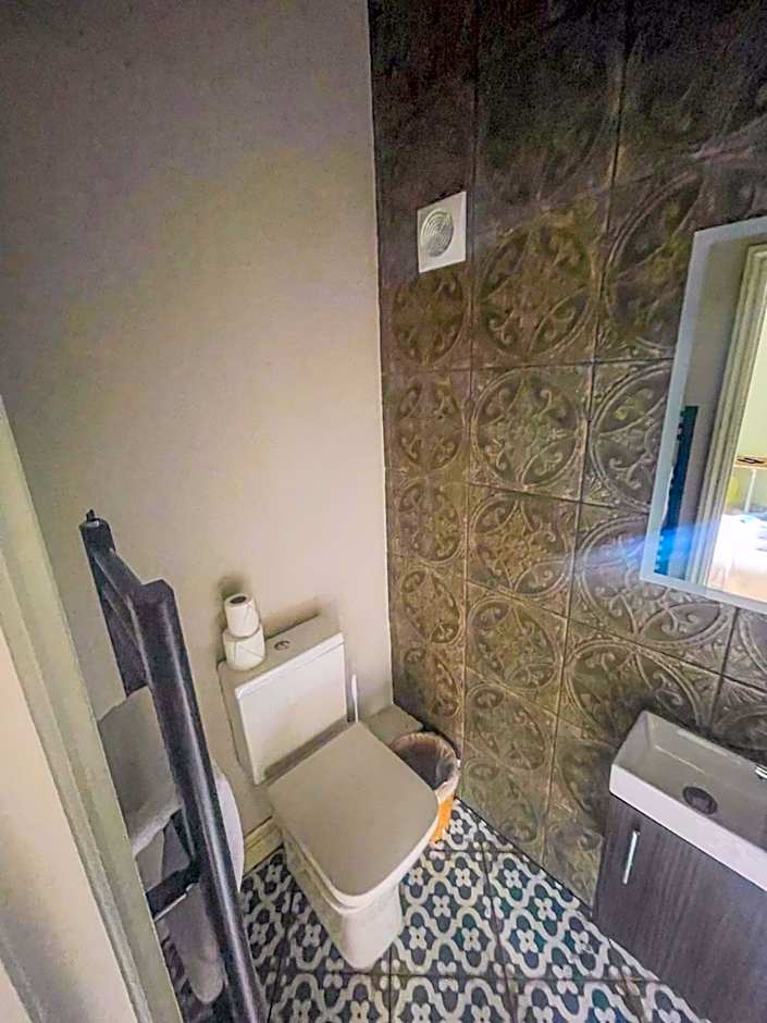 The White Horse Hotel