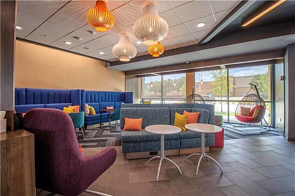 Tru by Hilton McKinney