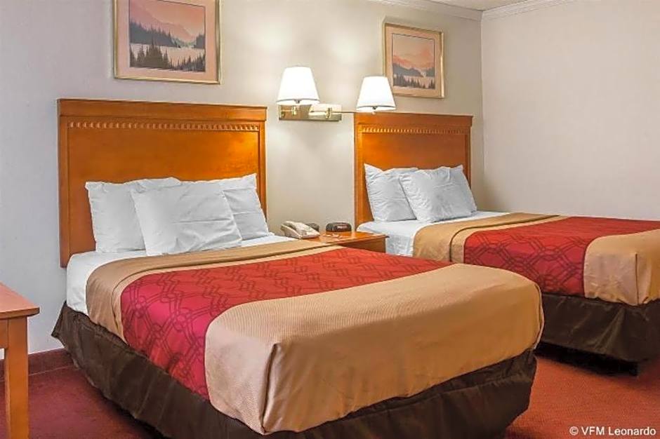 Baymont by Wyndham Lake George