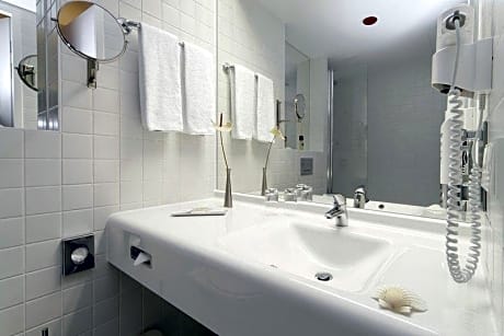 COMFORT ROOM SINGLE USE