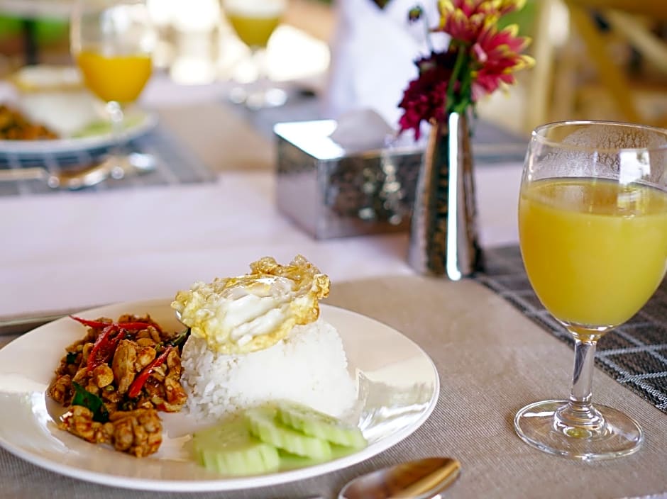 The Glory River Kwai Hotel