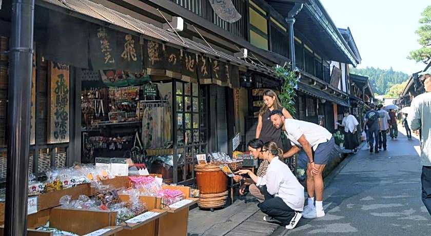 FAV LUX Hida Takayama