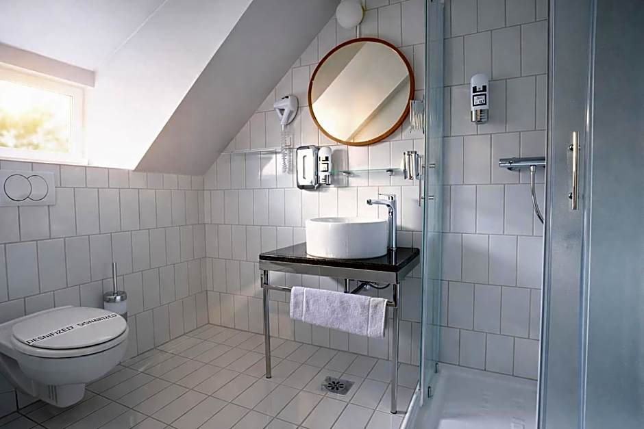 Das Schreder Hotel - Munich Free Parking