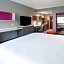 Home2 Suites by Hilton Pensacola I 10 Pine Forest Road, FL