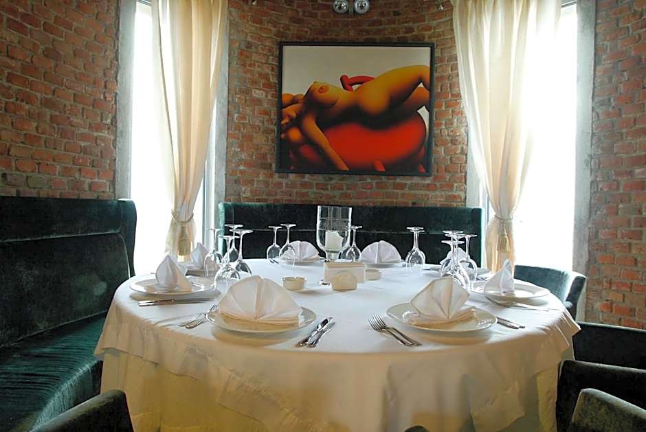 Chateau Copsa Complex