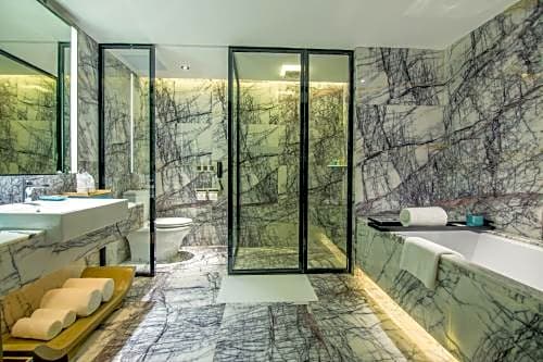 Howard Johnson Riverview Hotel Guangzhou