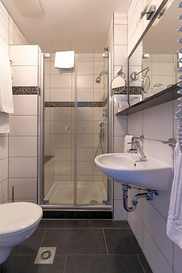 Hotel garni " Am Domplatz"
