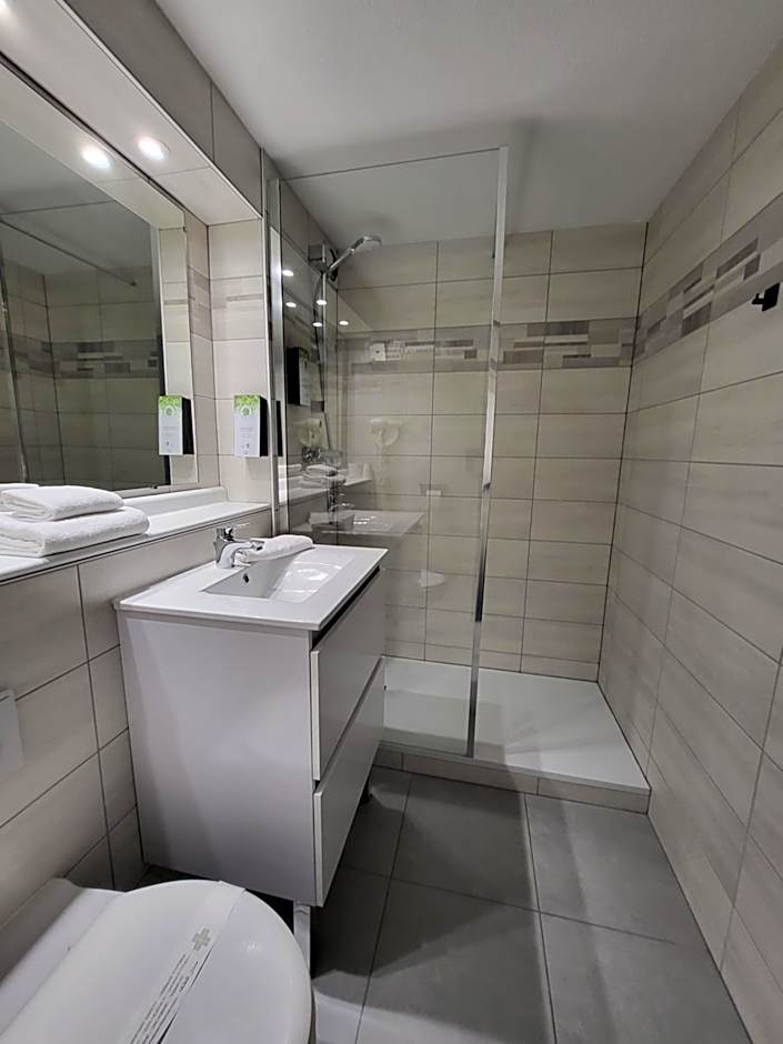 Kyriad Bellegarde - Genève