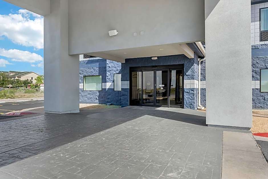 Quality Inn Midland South
