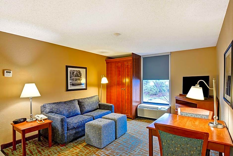 Hampton Inn By Hilton Hendersonville