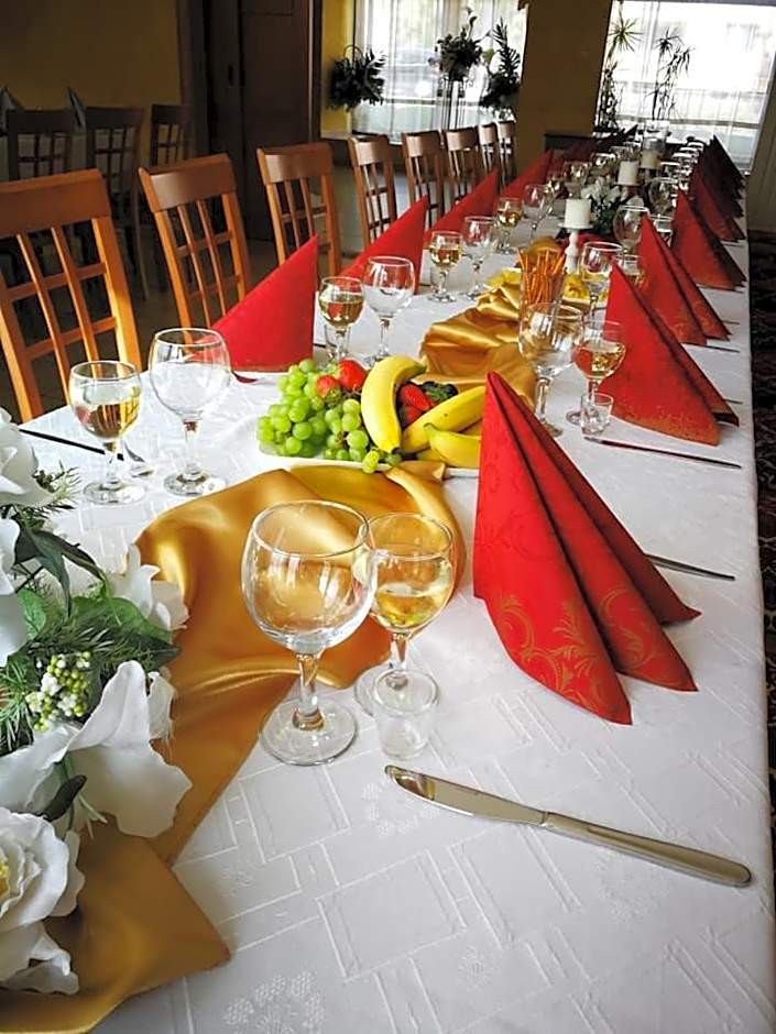 Hotel Mladosť