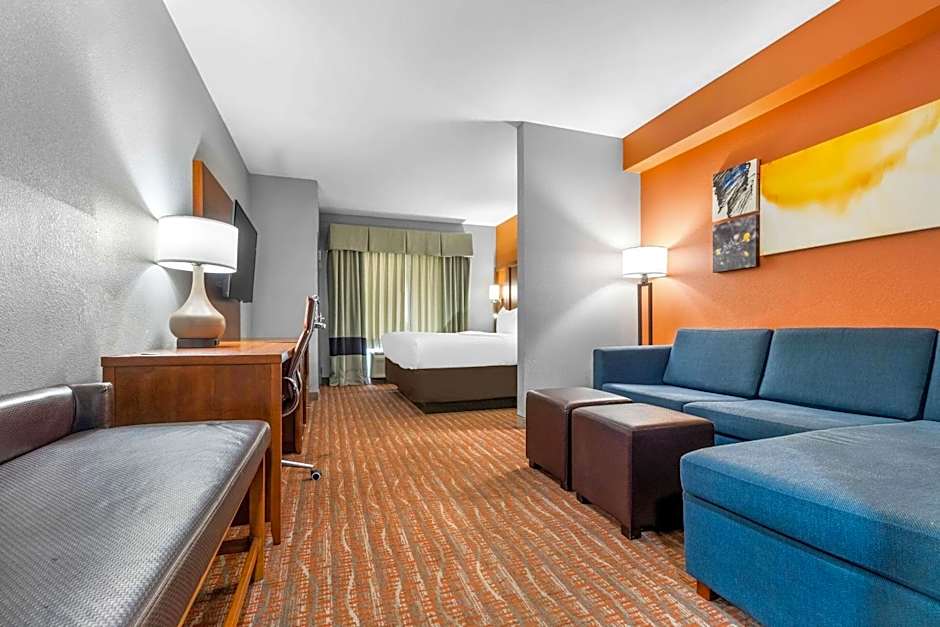 Comfort Suites Jackson I-40