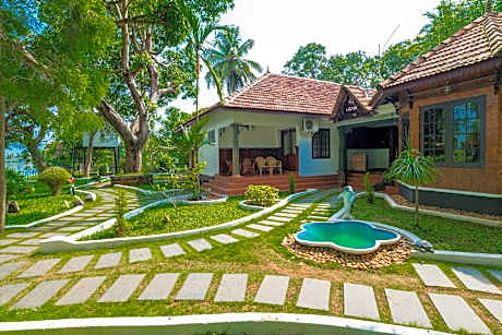 Warmth Lake Haven Island Resort