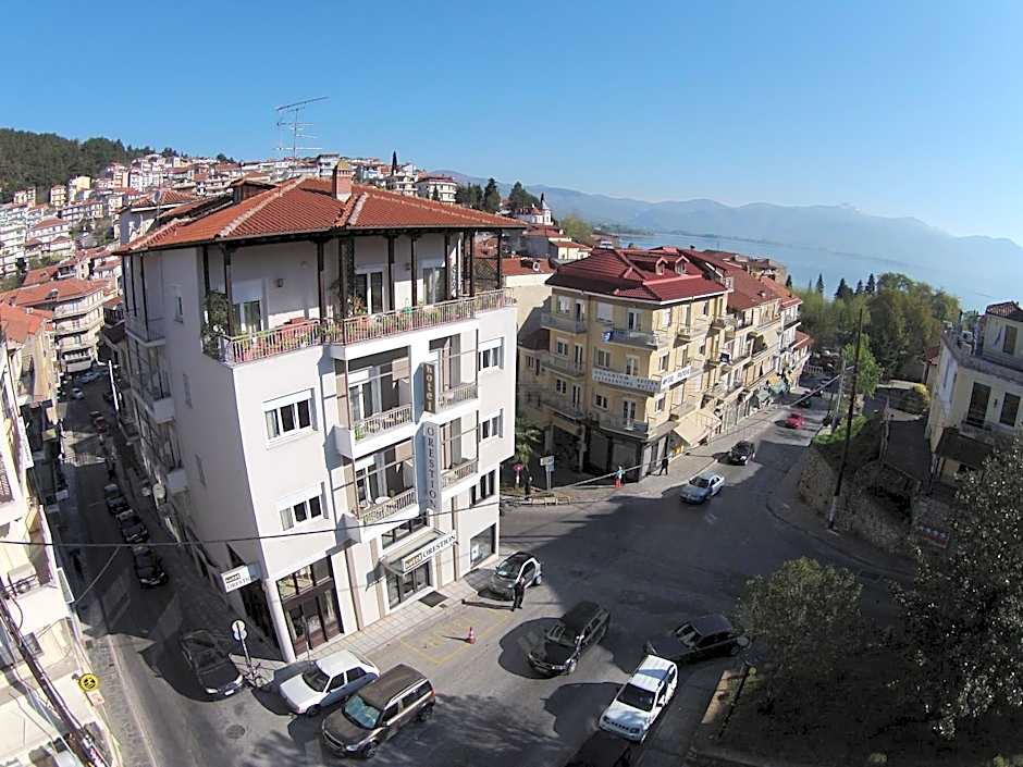 Hotel Orestion - Bike and motorcycle friendly hotel