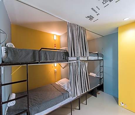 Bed in 8-Bed Mixed Dormitory Room