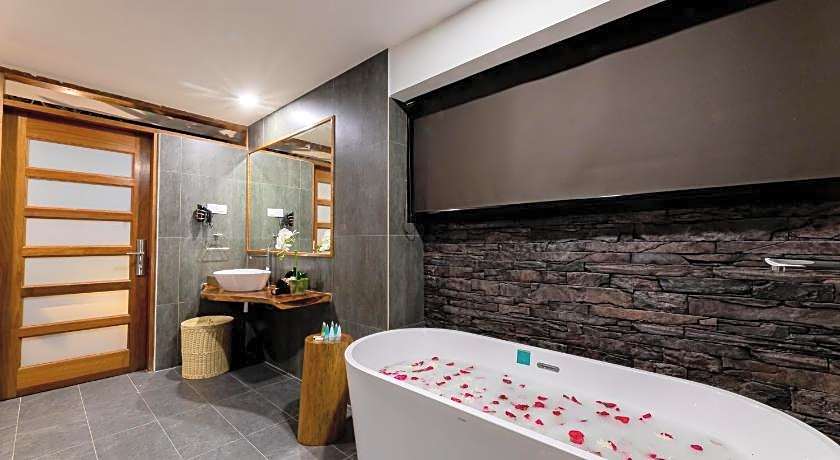 Maneh Villa-Private Pool