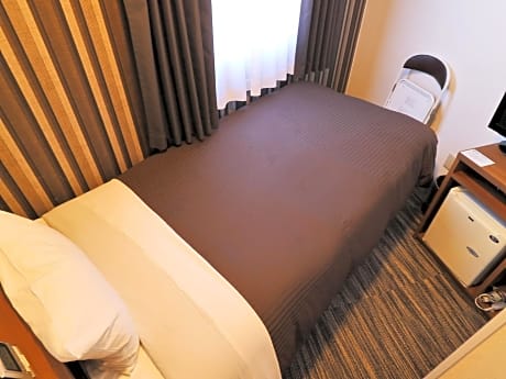 Economy Single Room - Non-Smoking
