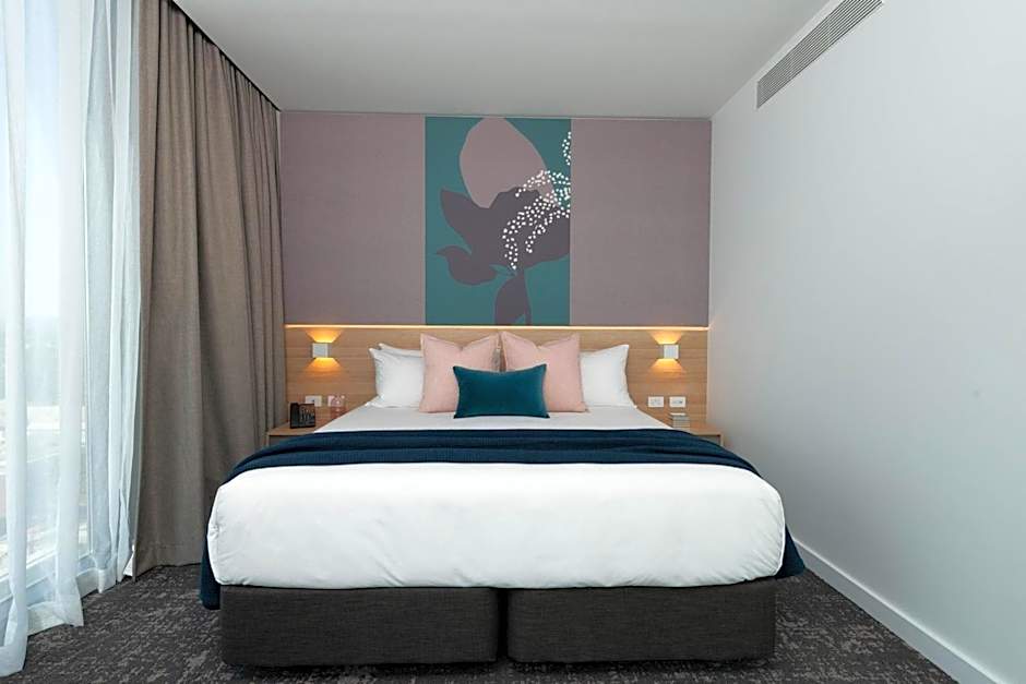 Crowne Plaza Adelaide By IHG