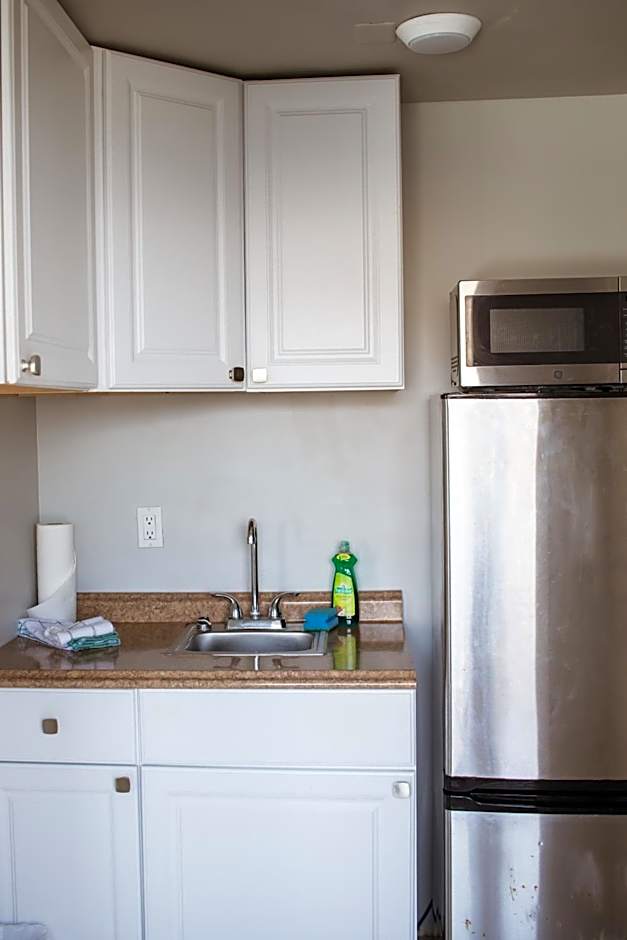 Riptide Oceanfront Hotel