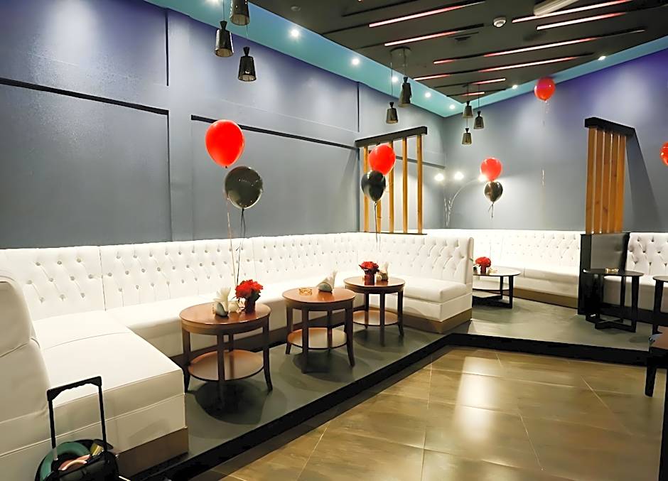 Al Mansour Plaza Hotel