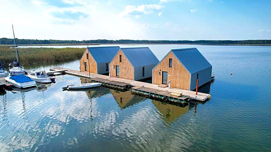 Domy na Wodzie na Mazurach