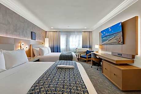Double Room with 2 Double Beds - Non-Smoking