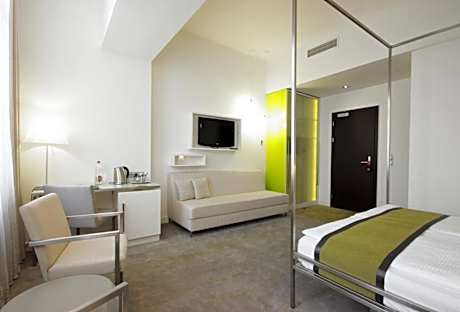 Superior Quadruple Room