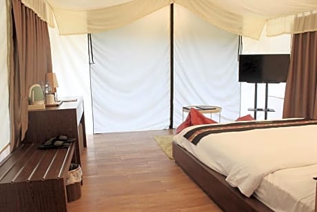 Glamping Room 